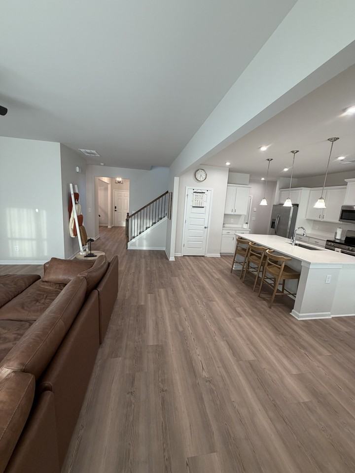 5515 Grass Lake Dr #NA - Photo 7 of 39