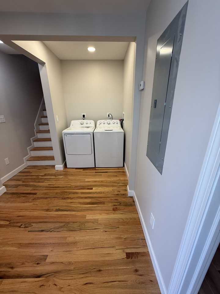 159 Broad St #1 - Photo 3 of 31