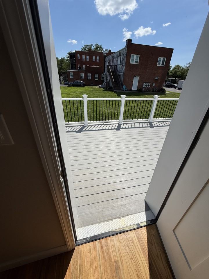 159 Broad St #2 - Photo 7 of 34