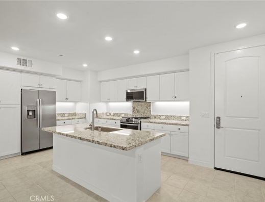 1879 Union St #88 - Photo 3 of 22