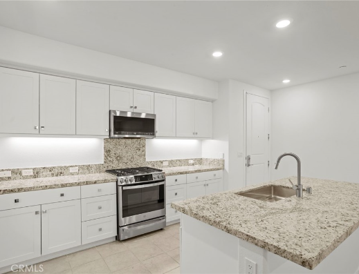 1879 Union St #88 - Photo 4 of 22