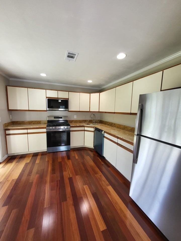 89 Chambord Ct #89 - Photo 2 of 14