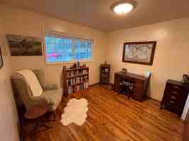 featured image of 5007 Florence Loop #5007