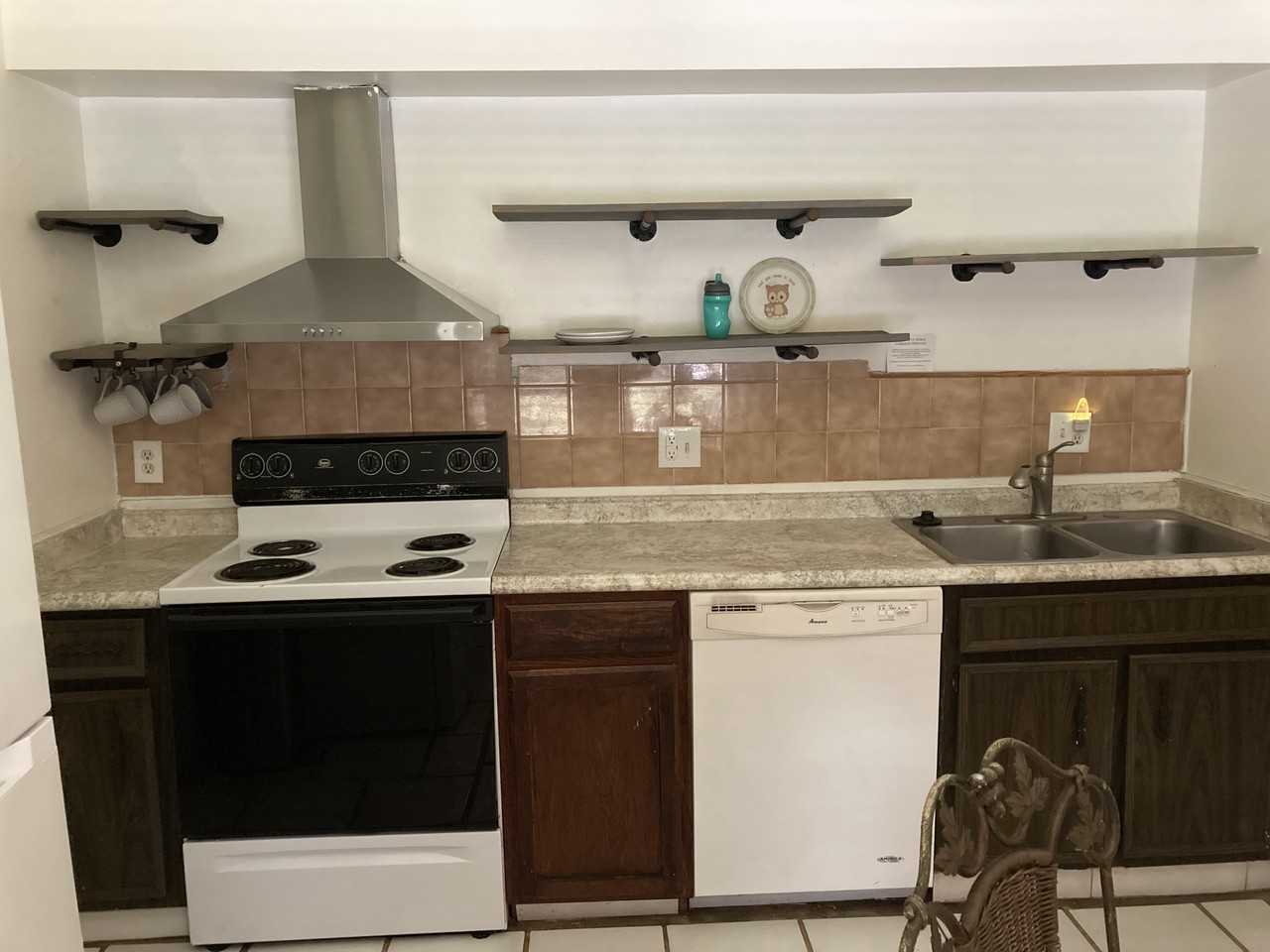 526 Camino Ct #NA - Photo 4 of 12