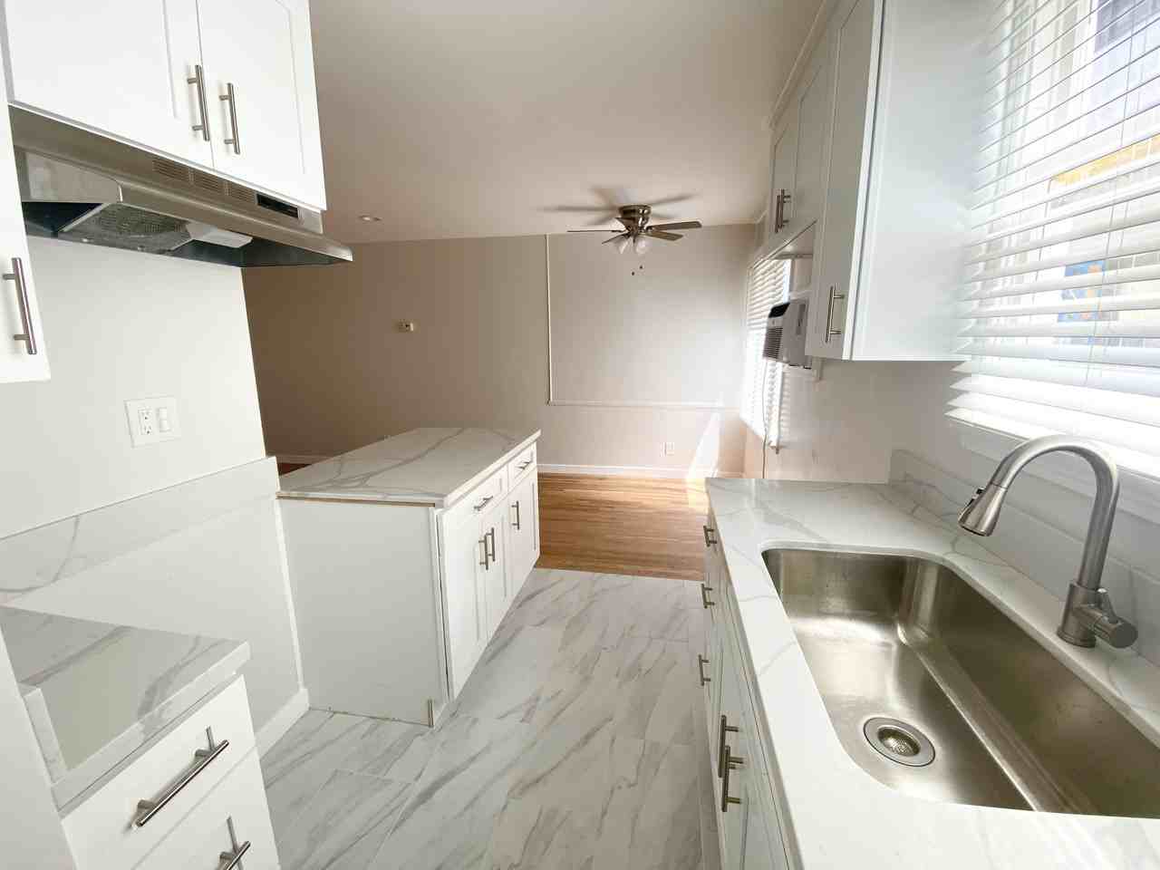 12641 Vanowen St #A - Photo 4 of 9