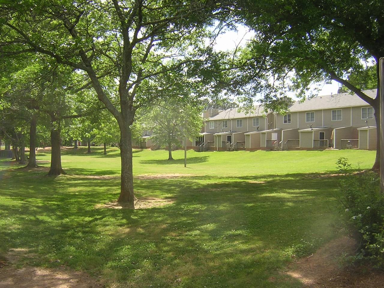 2110 Kings Gate Cir #B - Photo 3 of 21