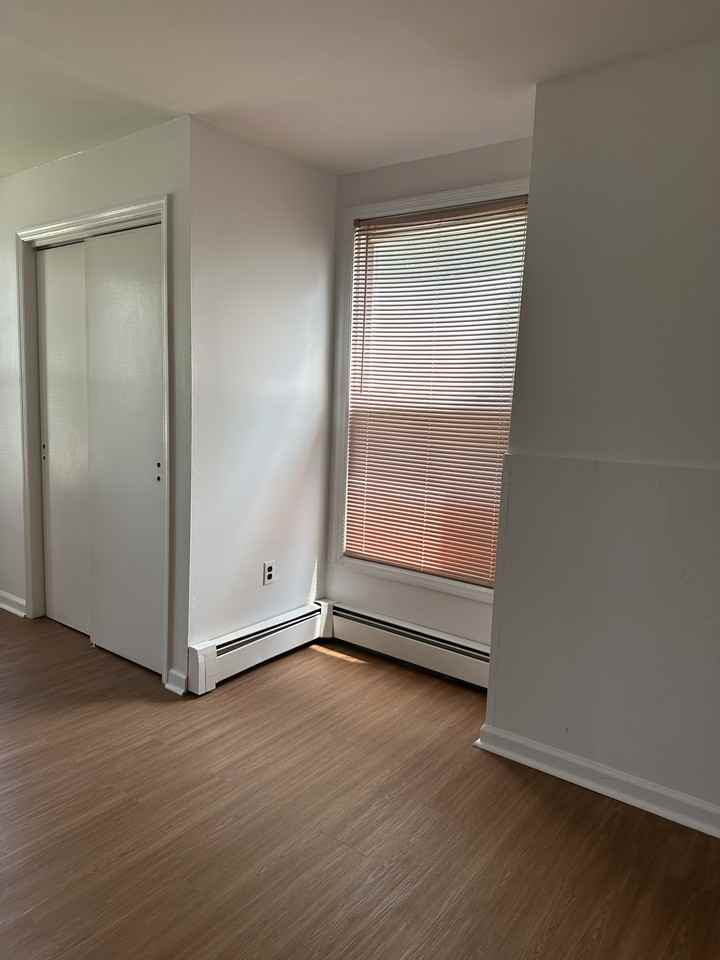 24 Franklin Place #A - Photo 3 of 27