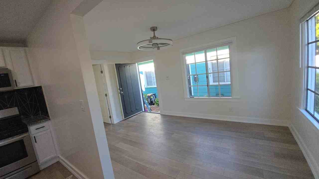4543 Alumni Avenue #1/4 - Photo 5 of 20
