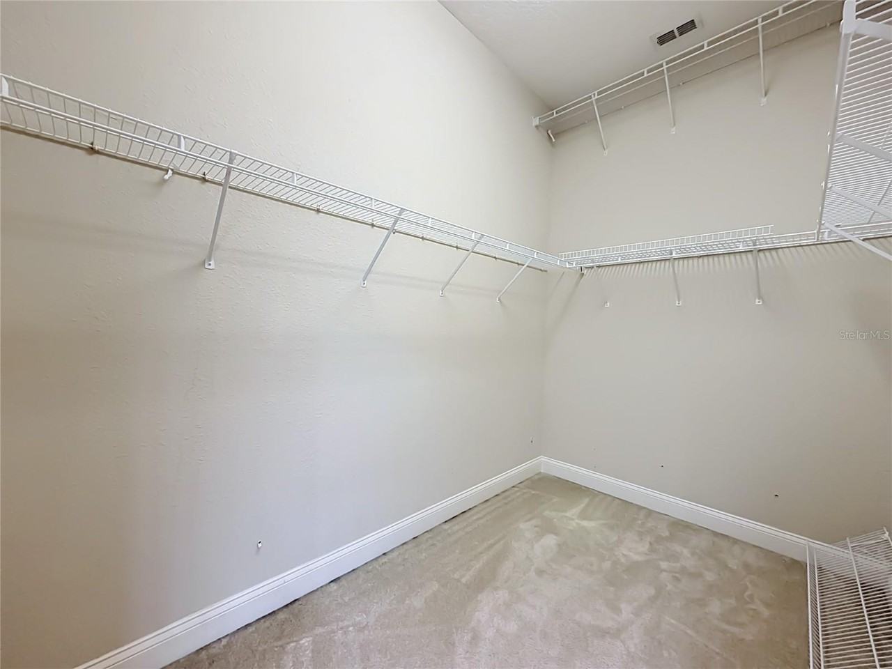 Holly Crest Dr & Woodchase Cir - Photo 7 of 15