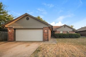featured image of 2712 Creekview Pl