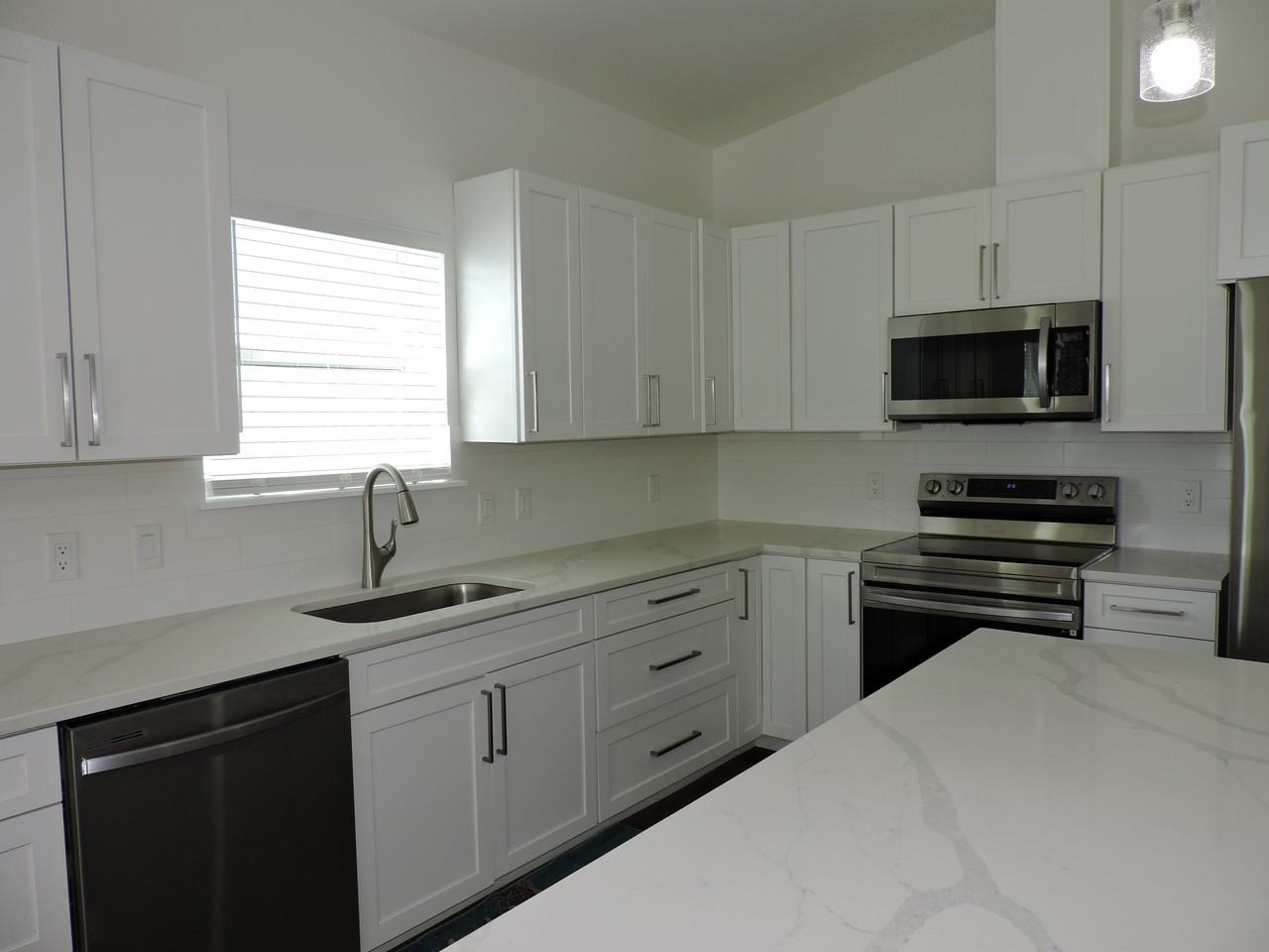 12610 Erin Lea Lane #A - Photo 6 of 36