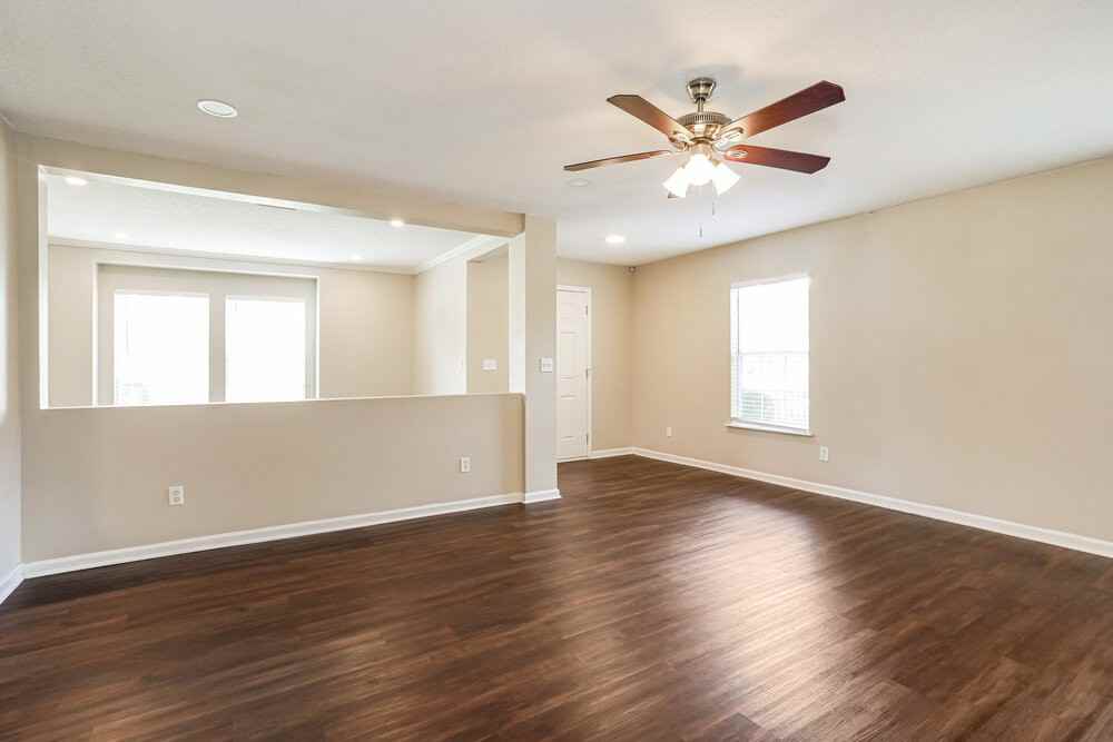 7068 Beekman Lake Dr - Photo 4 of 16