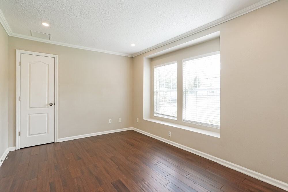 7068 Beekman Lake Dr - Photo 6 of 16