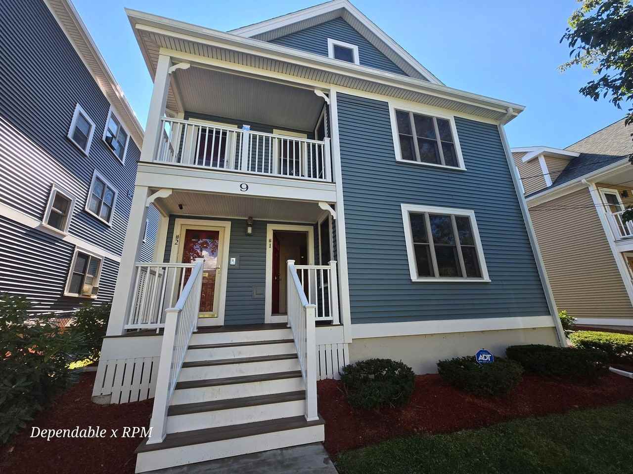 9 Elmore St #1