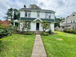 featured image of 514 Tennis Ave