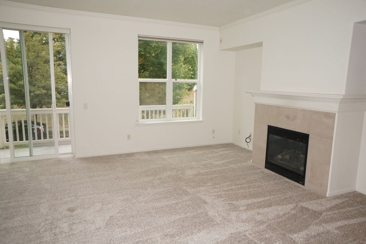 2738 Nw Kennedy Ct - Photo 4 of 36
