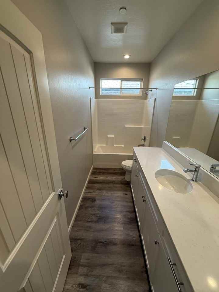 6217 Curvy Hills Dr - Photo 7 of 22