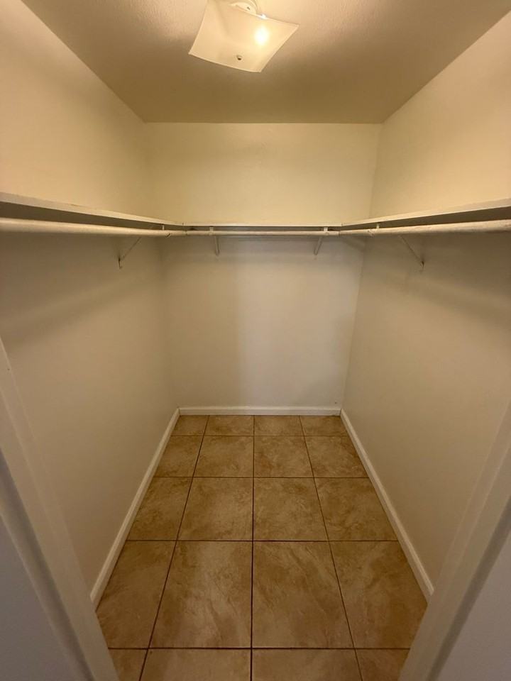 2800 2800 Godford Rd. A - Photo 6 of 16
