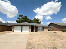 featured image of 5104 Belaire Dr
