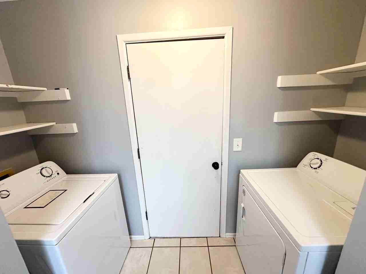 5104 Belaire Dr - Photo 6 of 13