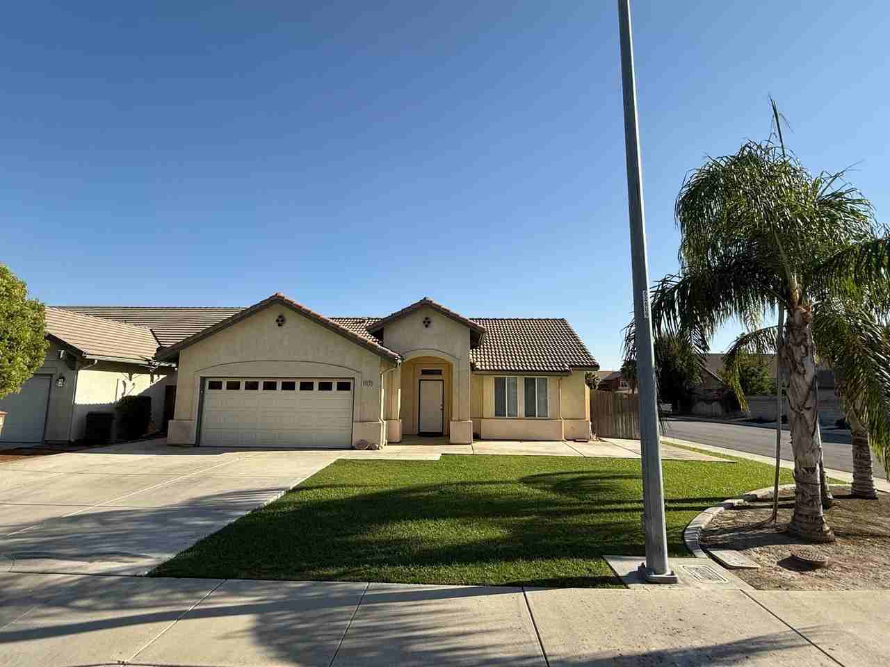 3023 Boulder Ridge Ln - Photo 2 of 24