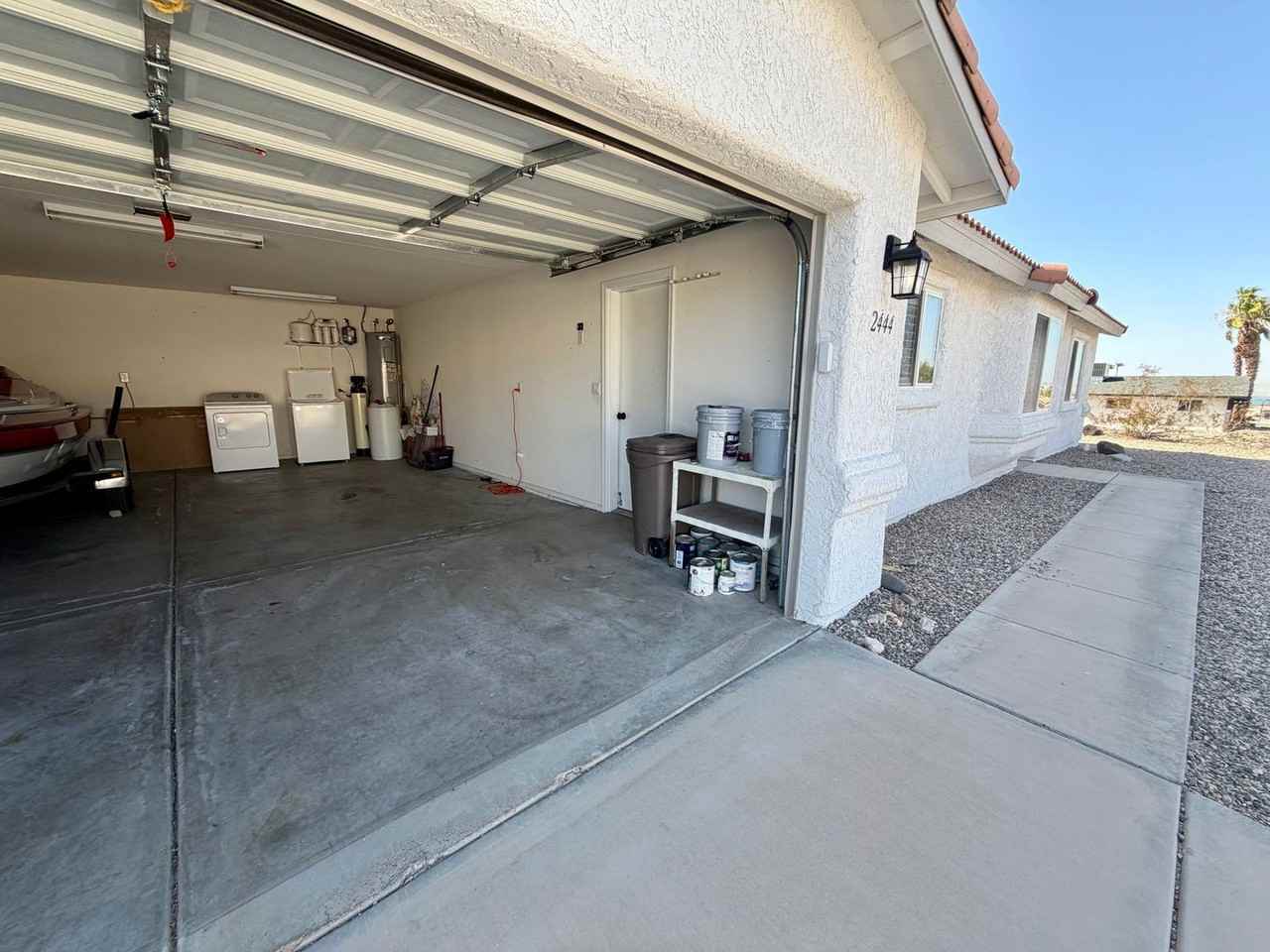 2444 Beverly Glen Dr - Photo 5 of 18
