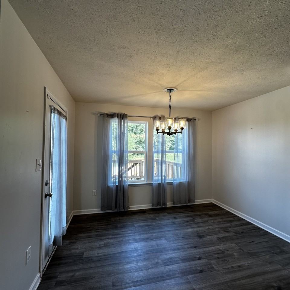 172 Birds Eye View Dr #1 - Photo 5 of 24