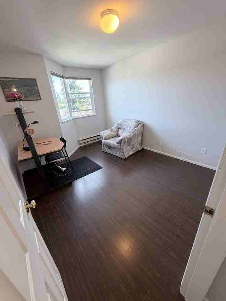 Blundell Rd & Gilbert Rd. #403 - Photo 7 of 13