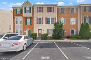 featured image of 293 Kirby St