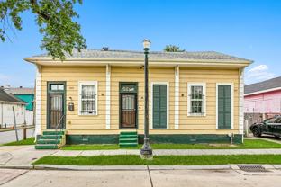 900 Josephine St - Photo 1 of 1