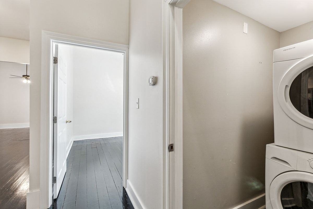 900 Josephine St - Photo 4 of 15