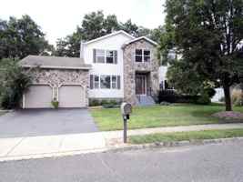 featured image of 28 Jacob Dr