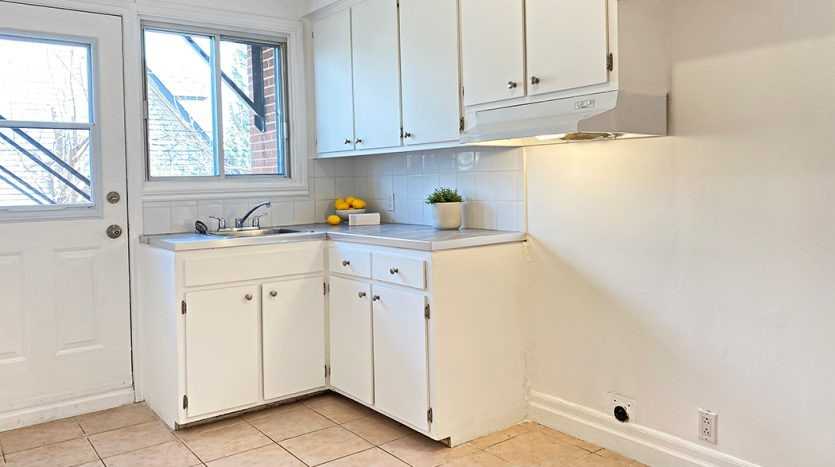 155-165 Le Moyne Est - Photo 2 of 14