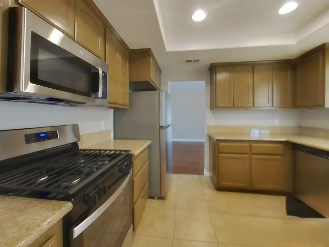 25797 Sweetleaf Street - Photo 3 of 7