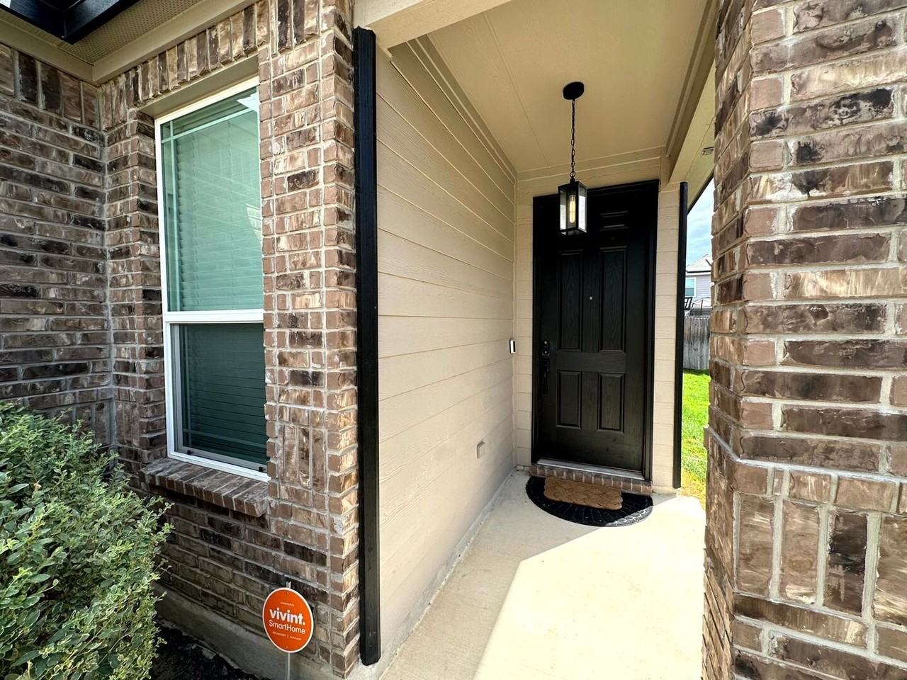 7968 Broussard - Photo 3 of 24