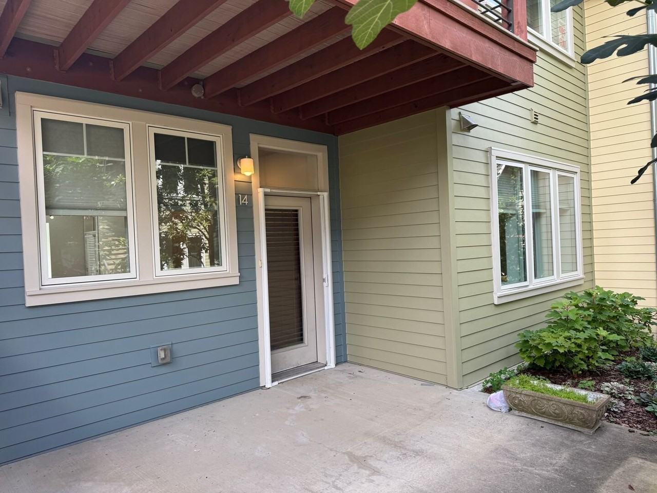 1325 5th Ave N #14 - Photo 4 of 30
