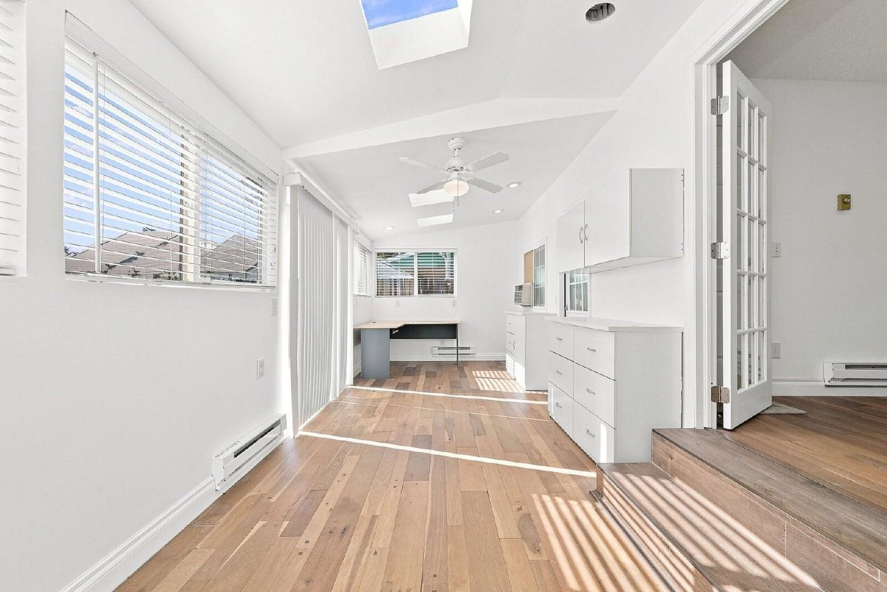 1354 S Zeno St - Photo 6 of 15