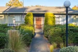featured image of 27045 Meadows Rd
