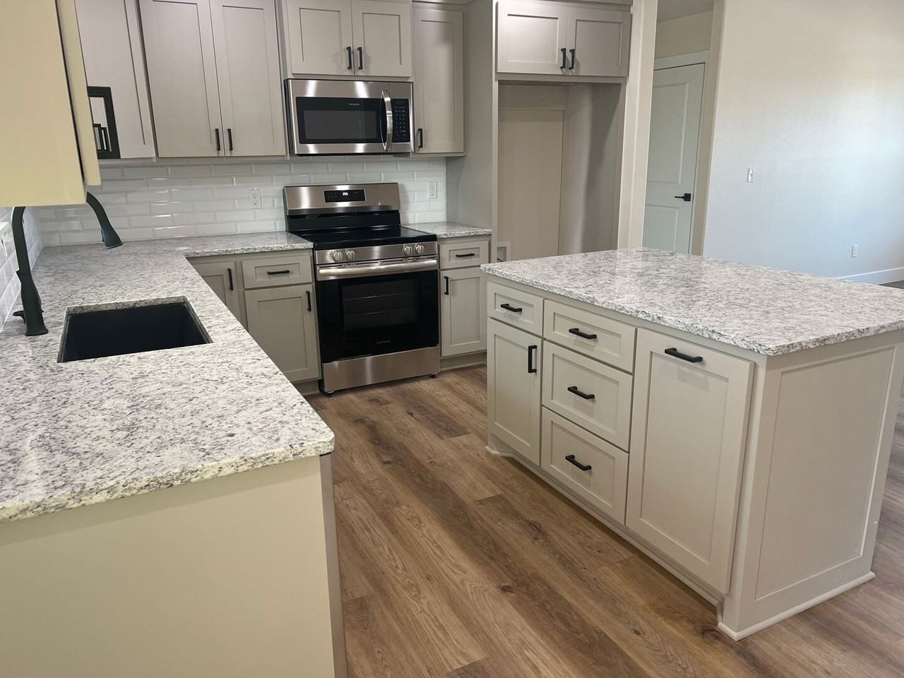 14901 N Iredelle Way - Photo 4 of 18