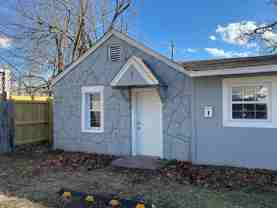 213 W Seneca St - Photo 1 of 1