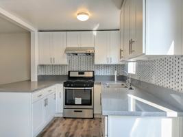 featured image of 444 S Garfield Ave #B