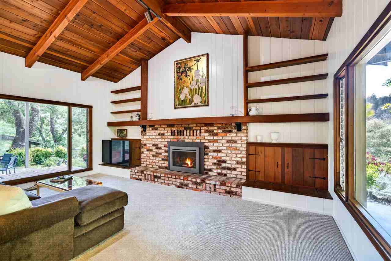 2348 Mill Creek Ln - Photo 3 of 31
