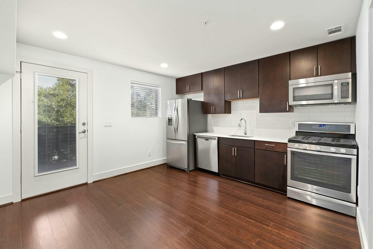 1603 Enfield Rd #301 - Photo 3 of 24
