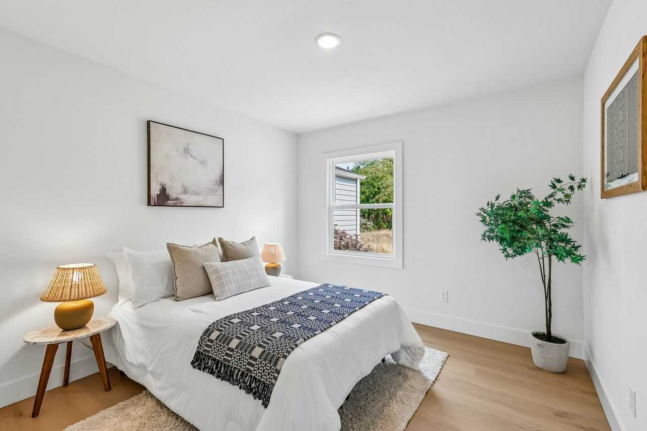 13240 3rd Ave Nw #1 - Photo 7 of 11