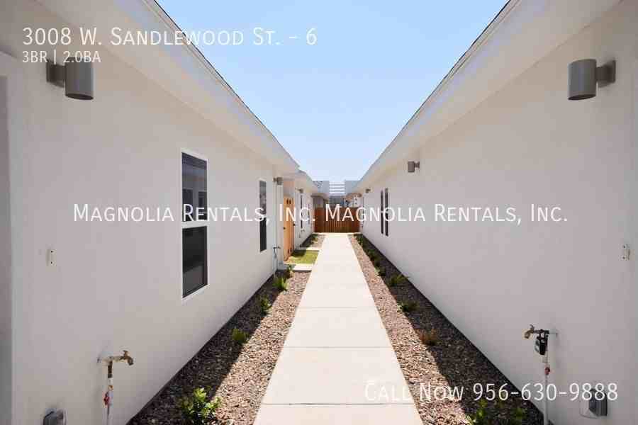 3008 W Sandlewood St #6 - Photo 3 of 14