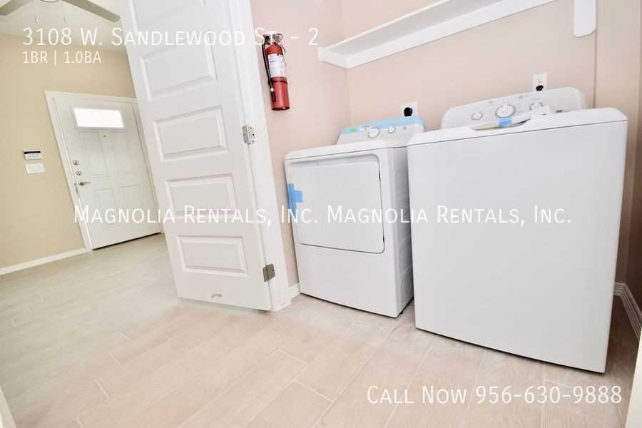 3108 W Sandlewood St #2 - Photo 7 of 9