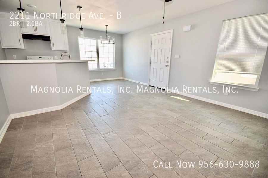 2211 Northridge Ave #B - Photo 4 of 11