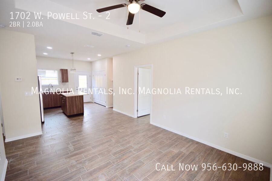 1702 W Powell St #2 - Photo 3 of 16