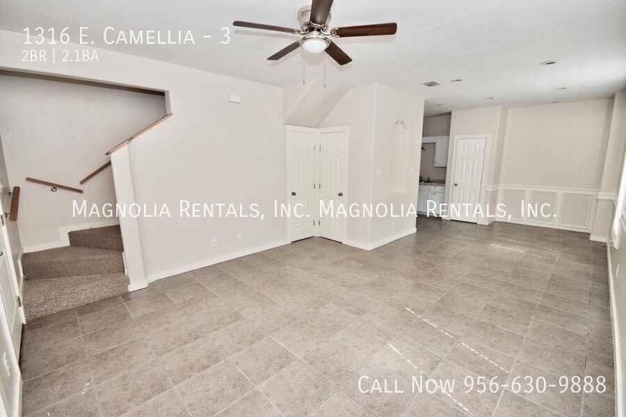 1316 E Camellia Ave #3 - Photo 3 of 9