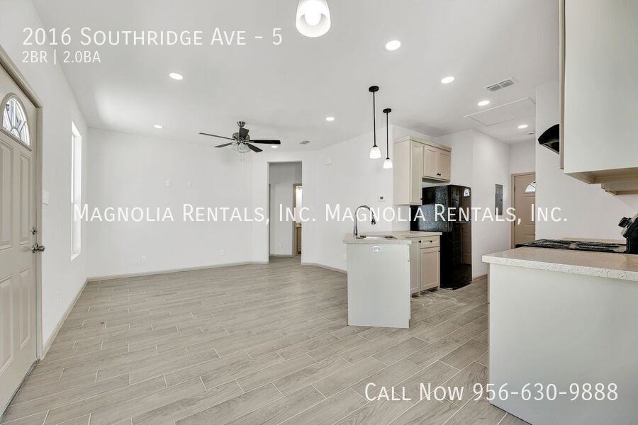 2016 Southridge Ave #5 - Photo 4 of 18